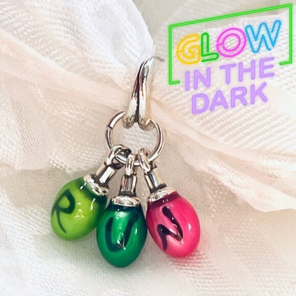 ⚡ NWOT Stranger Things Glow-in-the-Dark "Run" Charm ✨ - Picture 1 of 16
